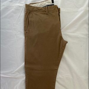 Men’s Slim Fit Chino